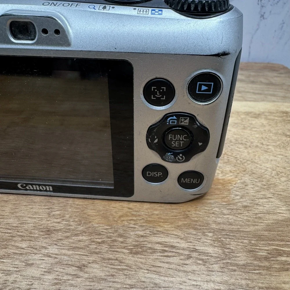 Canon PowerShot A1200 HD 12.1MP Digital Camera Silver Tested READ